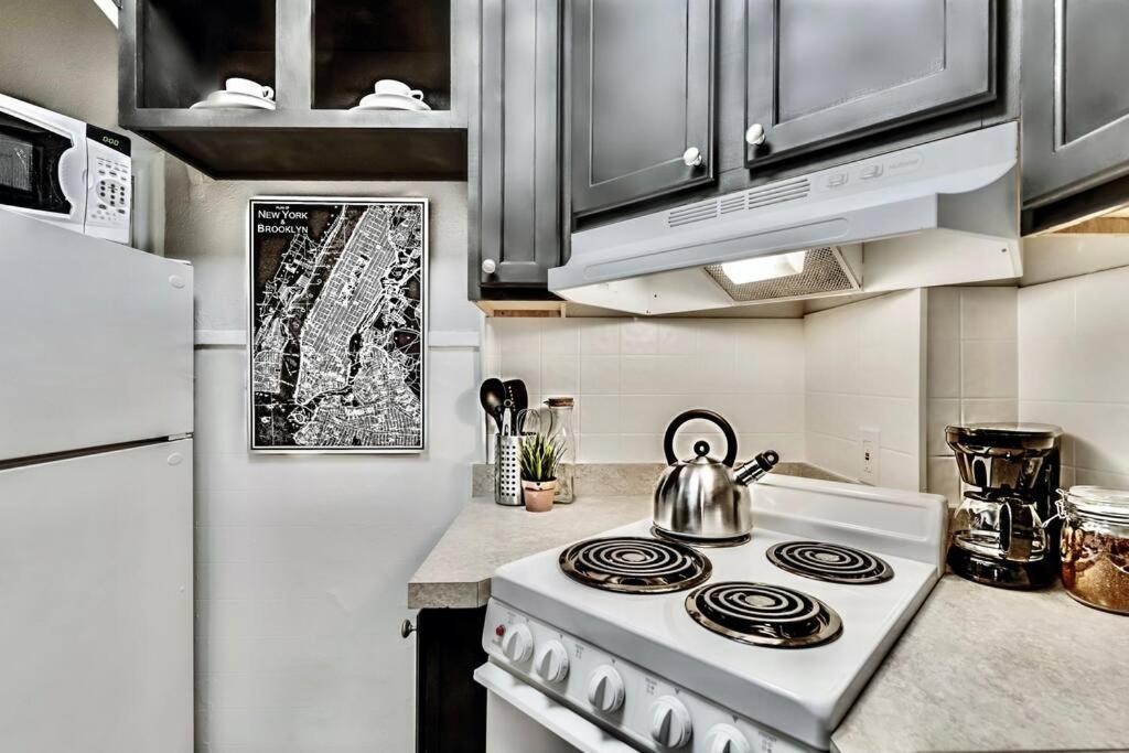 Lower-greenville Landing Close To Everything Apartamento